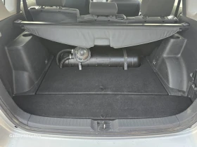 Toyota Corolla verso 1.6VVTI GPL - 5500 лв. / 2812.11 € - 18078988 14 | Car24.bg Toyota Corolla verso 1.6VVTI GPL - 5500 лв. / 2812.11 € - 18078988 14