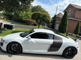 Audi R8 * 4.2L* CARFAX* АВТОКРЕДИТ БЕЗ ПЪРВОНАЧАЛНА ВНОСКА | Auto.bg — изображение 2 Audi R8 * 4.2L* CARFAX* АВТОКРЕДИТ БЕЗ ПЪРВОНАЧАЛНА ВНОСКА | Auto.bg — изображение 2