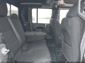 Jeep Gladiator 3l Willys 4X4 - 28000 € / 54763.24 лв. - 80219222 8 | Car24.bg Jeep Gladiator 3l Willys 4X4 - 28000 € / 54763.24 лв. - 80219222 8