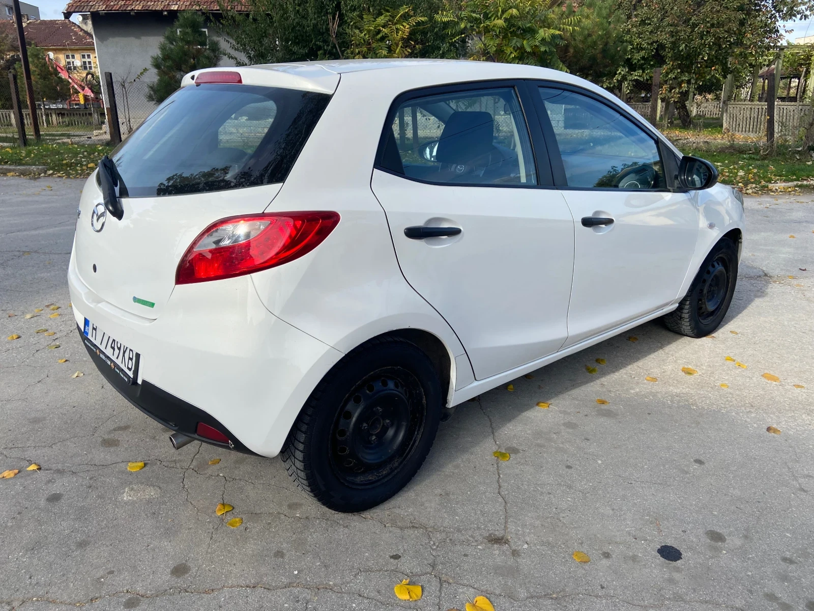 Mazda 2 1.3 i - изображение 5 | Auto.bg Mazda 2 1.3 i - изображение 5