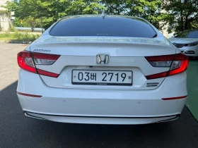 Honda Accord 10Th Generation 2.0 Hybrid Touring | Auto.bg — изображение 4 Honda Accord 10Th Generation 2.0 Hybrid Touring | Auto.bg — изображение 4