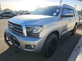 Toyota Sequoia SR5 - 27500 лв. / 14060.53 € - 74655763 3 | Car24.bg Toyota Sequoia SR5 - 27500 лв. / 14060.53 € - 74655763 3