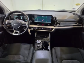 Kia Sportage 1.6 CRDi MHEV Auto Камера/ Нави | Auto.bg — изображение 8 Kia Sportage 1.6 CRDi MHEV Auto Камера/ Нави | Auto.bg — изображение 8