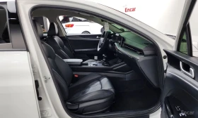 Kia K5 2.0* LPG* ОБДУХВАНЕ* LANE* ASSIST* КАМЕРА* КЕЙЛЕС* | Auto.bg — изображение 12 Kia K5 2.0* LPG* ОБДУХВАНЕ* LANE* ASSIST* КАМЕРА* КЕЙЛЕС* | Auto.bg — изображение 12