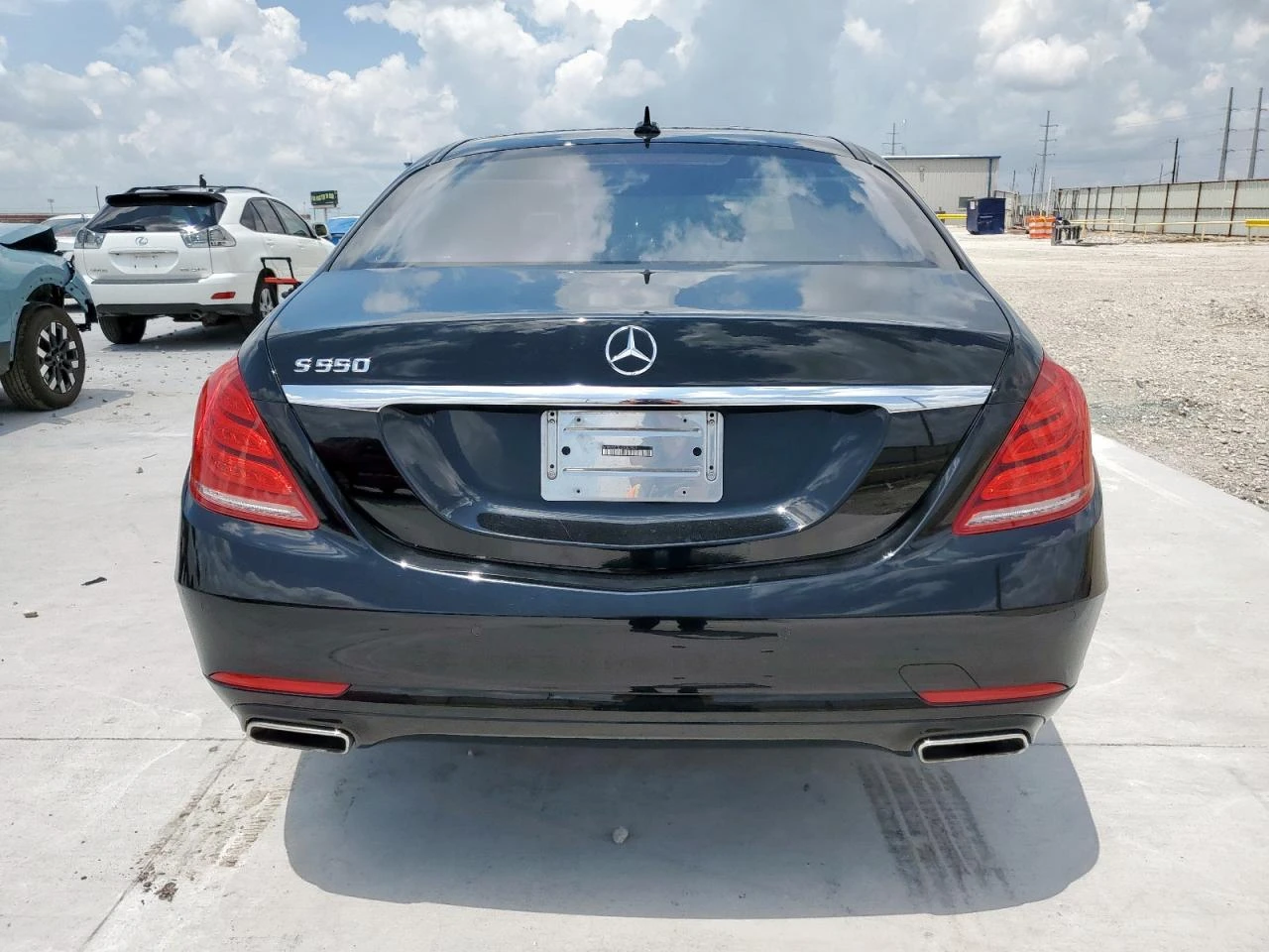 Mercedes-Benz S 500 ПОДГРЕВ* ОБДУХВАНЕ* МАСАЖ* КАМЕРА* КЕЙЛЕС - изображение 6 | Auto.bg Mercedes-Benz S 500 ПОДГРЕВ* ОБДУХВАНЕ* МАСАЖ* КАМЕРА* КЕЙЛЕС - изображение 6