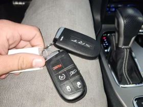 Jeep Grand cherokee SRT| HARMAN/KARDON| АЛКАНТАРА| ПАНОРАМА| CARFAX | Auto.bg — изображение 13 Jeep Grand cherokee SRT| HARMAN/KARDON| АЛКАНТАРА| ПАНОРАМА| CARFAX | Auto.bg — изображение 13