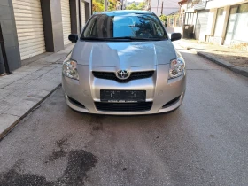Снимка Toyota Auris