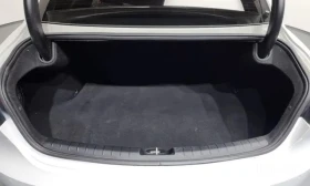 Hyundai Grandeur Кожен Салон | Навигация | Камера | Подгрев Седалки | Auto.bg — изображение 6 Hyundai Grandeur Кожен Салон | Навигация | Камера | Подгрев Седалки | Auto.bg — изображение 6