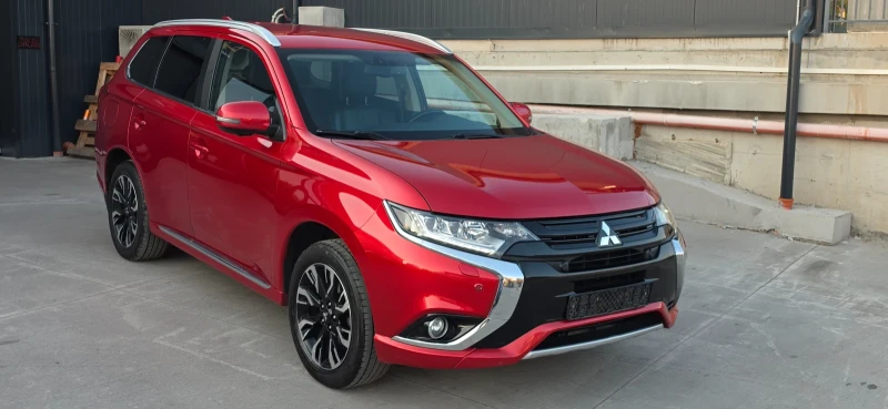 Mitsubishi Outlander PHEV Diamont, Full Max - 13900 € / 27186.04 лв. - 12179148 1 | Car24.bg Mitsubishi Outlander PHEV Diamont, Full Max - 13900 € / 27186.04 лв. - 12179148 1