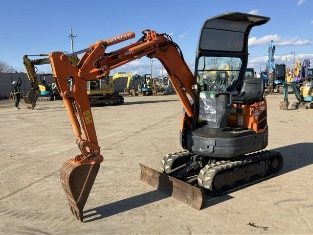 Багер Hitachi ZX15UR / 1.5 тона / РАЗТВАРЯ ВЕРИГИТЕ / ПЕРФЕКТЕН! | Auto.bg — изображение 1 Багер Hitachi ZX15UR / 1.5 тона / РАЗТВАРЯ ВЕРИГИТЕ / ПЕРФЕКТЕН! | Auto.bg — изображение 1