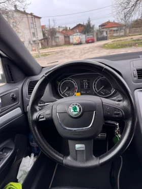 Skoda Octavia VRS, Facelift - 6500 € / 12712.90 лв. - 95277503 7 | Car24.bg Skoda Octavia VRS, Facelift - 6500 € / 12712.90 лв. - 95277503 7