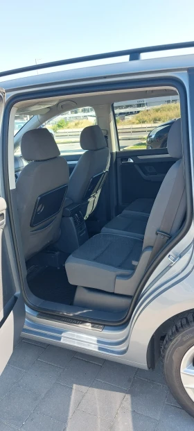 VW Touran 1.6 102кс. BiFuelg фабрична газ | Auto.bg — изображение 12 VW Touran 1.6 102кс. BiFuelg фабрична газ | Auto.bg — изображение 12