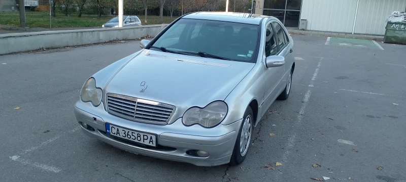 Mercedes-Benz C 180 1.8бензин - 1250 € - 15808122 1 | Car24.bg Mercedes-Benz C 180 1.8бензин - 1250 € - 15808122 1