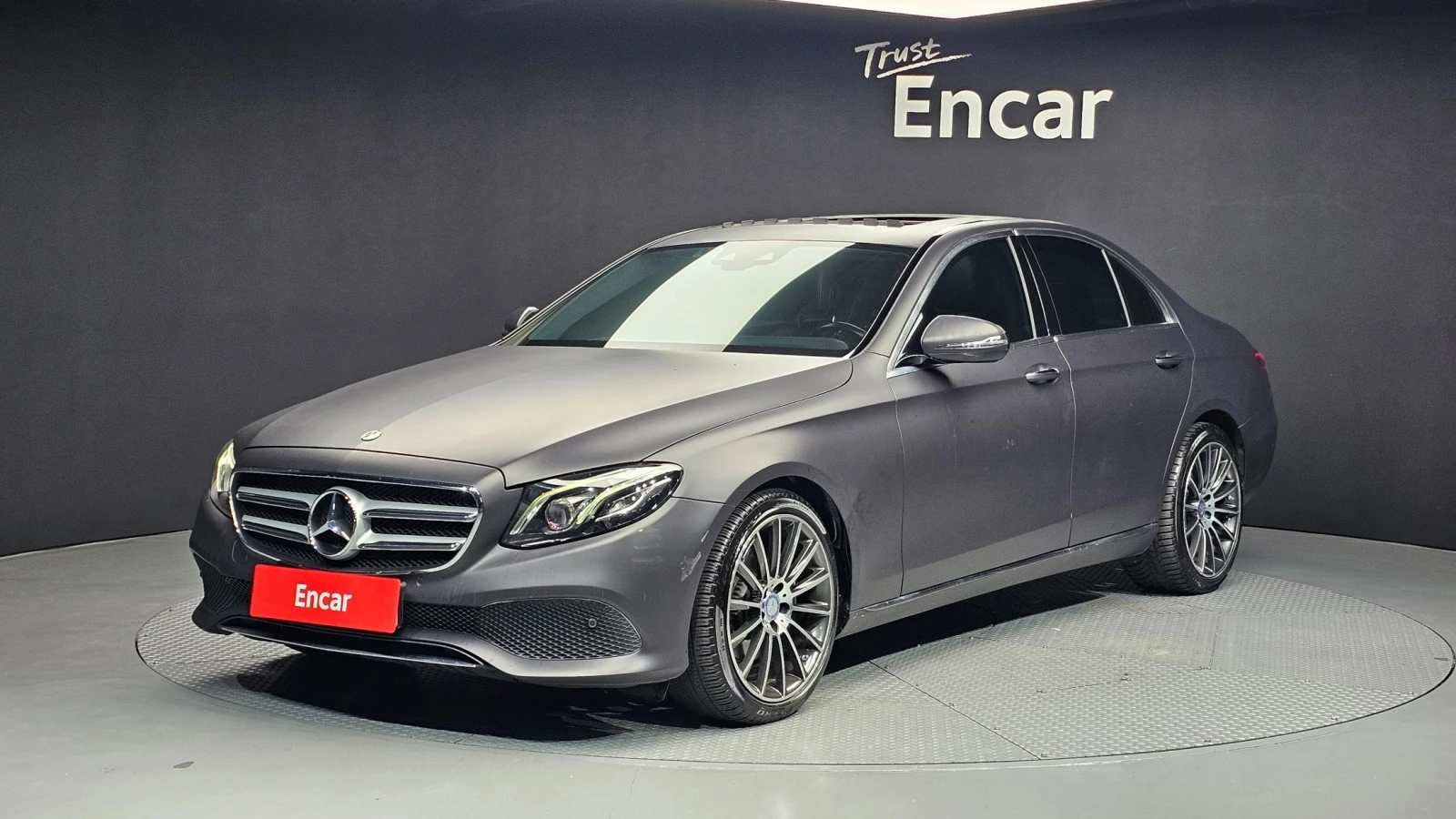 Mercedes-Benz E 220 Head up//Подгрев/ПАНОРАМА/ПАМЕТ/КОЖА | Auto.bg — изображение 1 Mercedes-Benz E 220 Head up//Подгрев/ПАНОРАМА/ПАМЕТ/КОЖА | Auto.bg — изображение 1