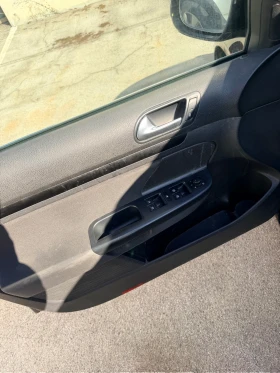 VW Golf 1.6 TDI - 1999 € / 3909.70 лв. - 63645556 7 | Car24.bg VW Golf 1.6 TDI - 1999 € / 3909.70 лв. - 63645556 7