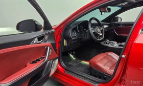 Kia Stinger 3.3* GT* TURBO* AWD* ОБДУХВАНЕ* ХЕДЪП* 360КАМЕРА* | Auto.bg — изображение 6 Kia Stinger 3.3* GT* TURBO* AWD* ОБДУХВАНЕ* ХЕДЪП* 360КАМЕРА* | Auto.bg — изображение 6