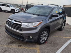 Toyota Highlander * Awd 4dr Xle * CARFAX *