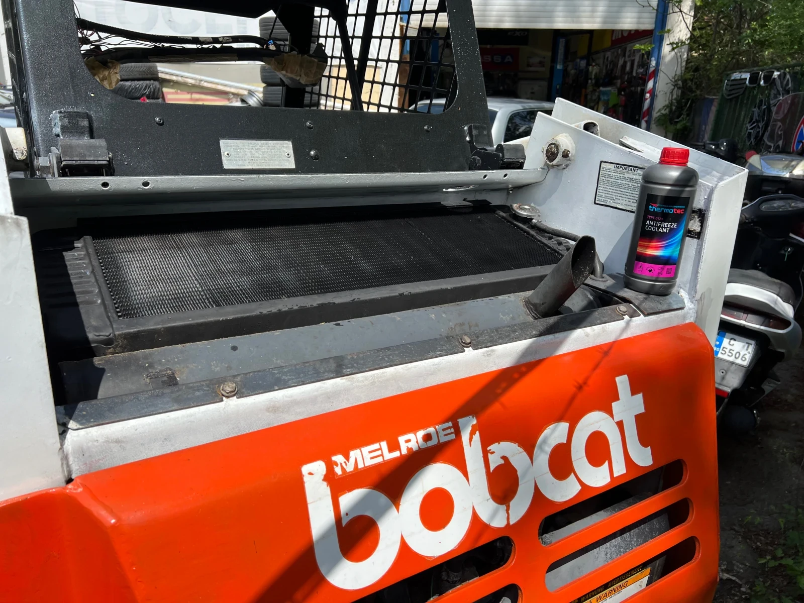 Мини челни товарачи Bobcat 743 - изображение 2 | Auto.bg Мини челни товарачи Bobcat 743 - изображение 2