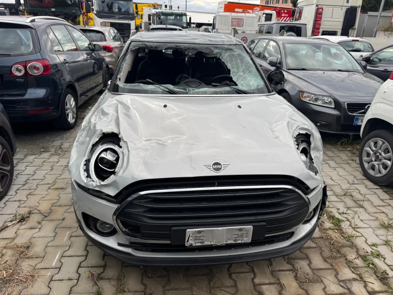 Mini Clubman 50.000 km - 9999 лв. / 5112.41 € - 92207844 1 | Car24.bg Mini Clubman 50.000 km - 9999 лв. / 5112.41 € - 92207844 1