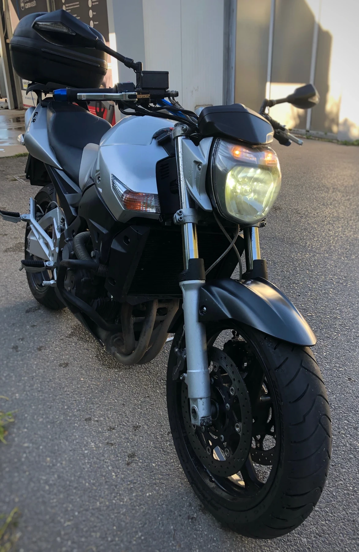 Suzuki Gsr 600 Model 2008 - изображение 4 | Auto.bg Suzuki Gsr 600 Model 2008 - изображение 4