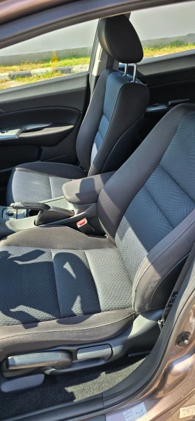Honda Civic 1, 4 Comfort | Auto.bg — изображение 10 Honda Civic 1, 4 Comfort | Auto.bg — изображение 10