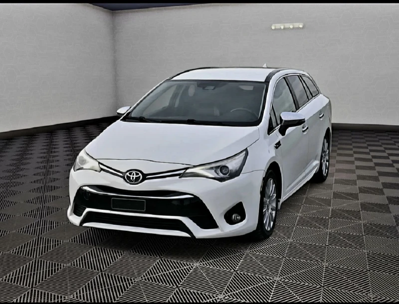 Toyota Avensis 2.0ШВЕЙЦАРИЯ-/КОЖА/НАВИ/LANE ASSIST/КАМЕРА - 20550 лв. / 10507.05 € - 43015056 1 | Car24.bg Toyota Avensis 2.0ШВЕЙЦАРИЯ-/КОЖА/НАВИ/LANE ASSIST/КАМЕРА - 20550 лв. / 10507.05 € - 43015056 1