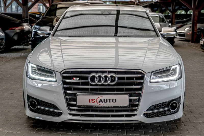 Audi S8 4.0TFSI/Bang&Olufsen/HuD/Design Selection/RSE/Обду - 39900 € - 55217014 1 | Car24.bg Audi S8 4.0TFSI/Bang&Olufsen/HuD/Design Selection/RSE/Обду - 39900 € - 55217014 1