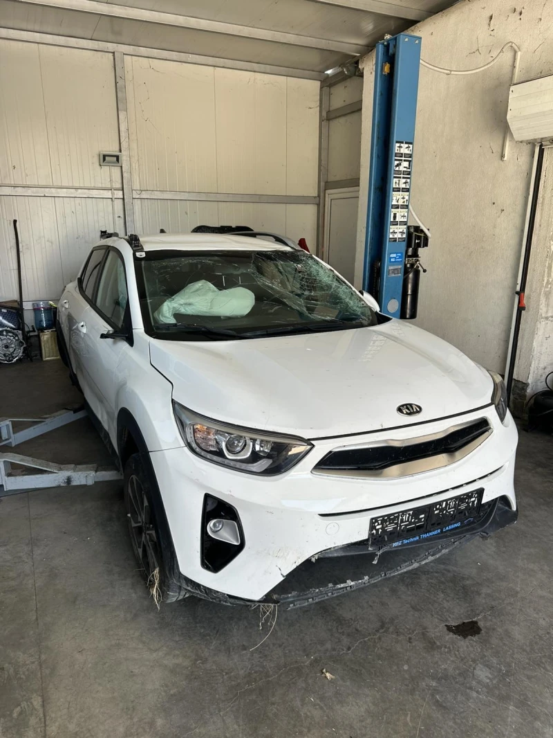 Kia Stonic - 11 € / 21.51 лв. - 20669933 1 | Car24.bg Kia Stonic - 11 € / 21.51 лв. - 20669933 1