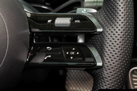 Mercedes-Benz C 400 4M/489HP/AMG/PANO/NIGHT/360/HYPERSCREEN/169a | Auto.bg — изображение 10 Mercedes-Benz C 400 4M/489HP/AMG/PANO/NIGHT/360/HYPERSCREEN/169a | Auto.bg — изображение 10