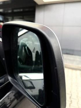 Jeep Grand cherokee НАЛИЧЕН* 5.7HEMI* Summit* 8ZF* Всички екстри* | Auto.bg — изображение 16 Jeep Grand cherokee НАЛИЧЕН* 5.7HEMI* Summit* 8ZF* Всички екстри* | Auto.bg — изображение 16