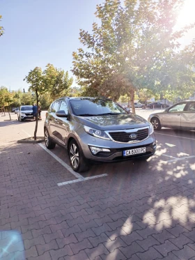 Kia Sportage 2.0.dci4?4 136к.с панорама, автомат, кожа, навигац | Auto.bg — изображение 4 Kia Sportage 2.0.dci4?4 136к.с панорама, автомат, кожа, навигац | Auto.bg — изображение 4