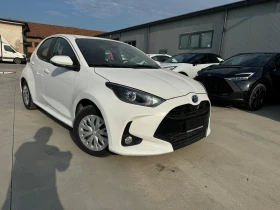 Toyota Yaris HYBRID 1.5