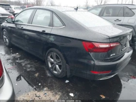 VW Jetta R-line* Keyless* Камера* Blind s.* - 8500 € / 16624.56 лв. - 13994068 5 | Car24.bg VW Jetta R-line* Keyless* Камера* Blind s.* - 8500 € / 16624.56 лв. - 13994068 5