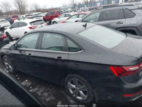 VW Jetta R-line* Keyless* Камера* Blind s.* - 8500 € / 16624.56 лв. - 13994068 6 | Car24.bg VW Jetta R-line* Keyless* Камера* Blind s.* - 8500 € / 16624.56 лв. - 13994068 6