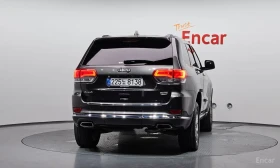 Jeep Grand cherokee 3.6 SUMMIT / ОБДУХ / DISTRONIC / PANO / H&K / FULL | Auto.bg — изображение 4 Jeep Grand cherokee 3.6 SUMMIT / ОБДУХ / DISTRONIC / PANO / H&K / FULL | Auto.bg — изображение 4