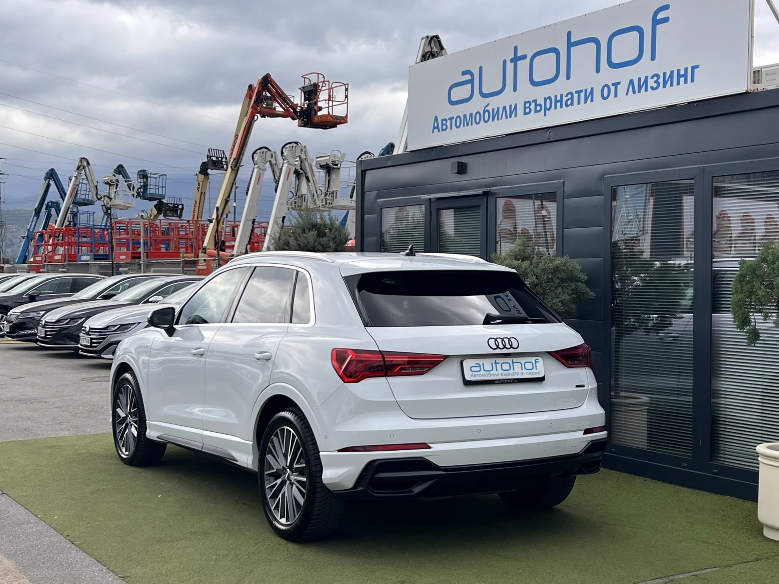 Audi Q3 3xSline /40ТFSI/190k.c./7AT/QUATTRO - изображение 3 | Auto.bg Audi Q3 3xSline /40ТFSI/190k.c./7AT/QUATTRO - изображение 3