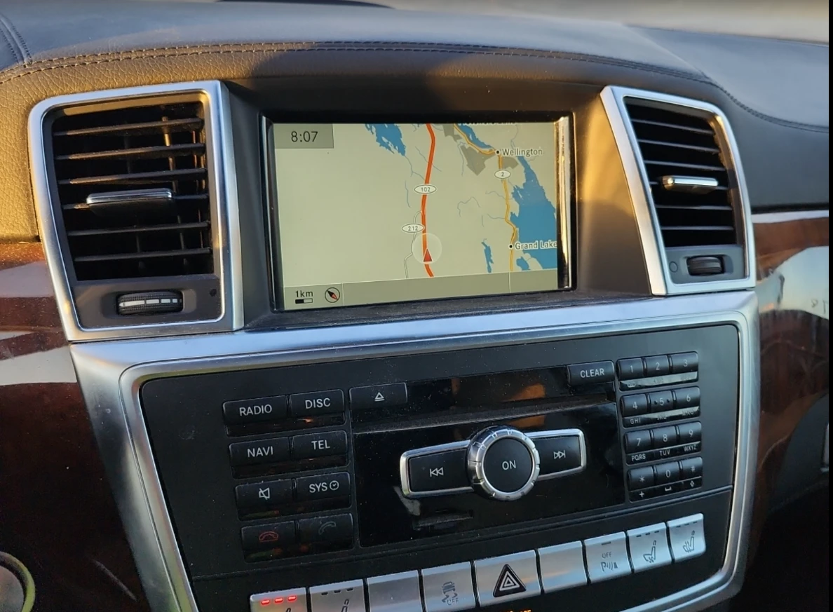 Mercedes-Benz GL 550 ПОДГРЕВИ* ОБДУХВАНЕ* ШИБИДАХ - изображение 8 | Auto.bg Mercedes-Benz GL 550 ПОДГРЕВИ* ОБДУХВАНЕ* ШИБИДАХ - изображение 8