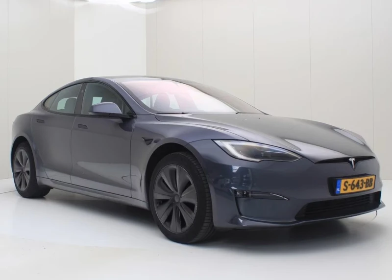 Tesla Model S Palladium USA - 28000 € / 54763.24 лв. - 52224529 1 | Car24.bg Tesla Model S Palladium USA - 28000 € / 54763.24 лв. - 52224529 1
