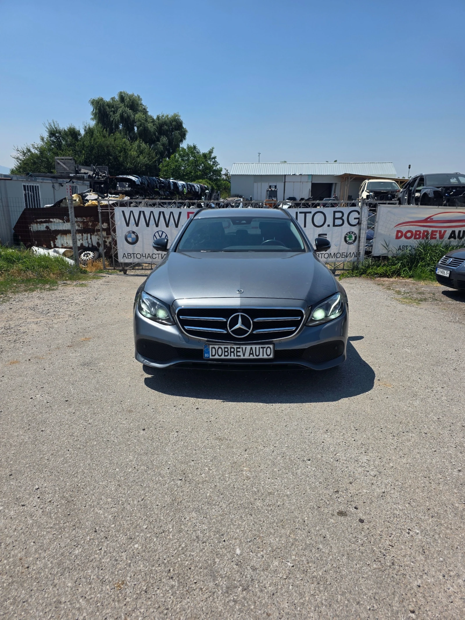 Mercedes-Benz E 220 на части | Auto.bg — изображение 1 Mercedes-Benz E 220 на части | Auto.bg — изображение 1