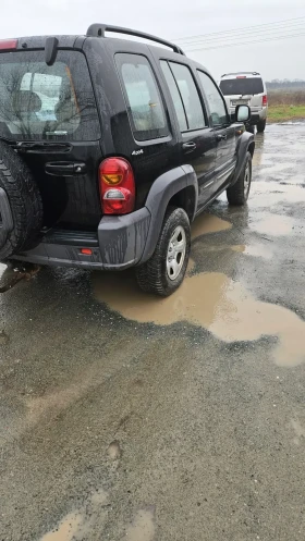 Jeep Cherokee 3.7 - 3700 € / 7236.57 лв. - 33989572 4 | Car24.bg Jeep Cherokee 3.7 - 3700 € / 7236.57 лв. - 33989572 4