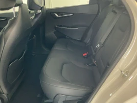 Kia EV6 77.4kw* Matrix* Камера* Термопомпа* FULL | Auto.bg — изображение 11 Kia EV6 77.4kw* Matrix* Камера* Термопомпа* FULL | Auto.bg — изображение 11