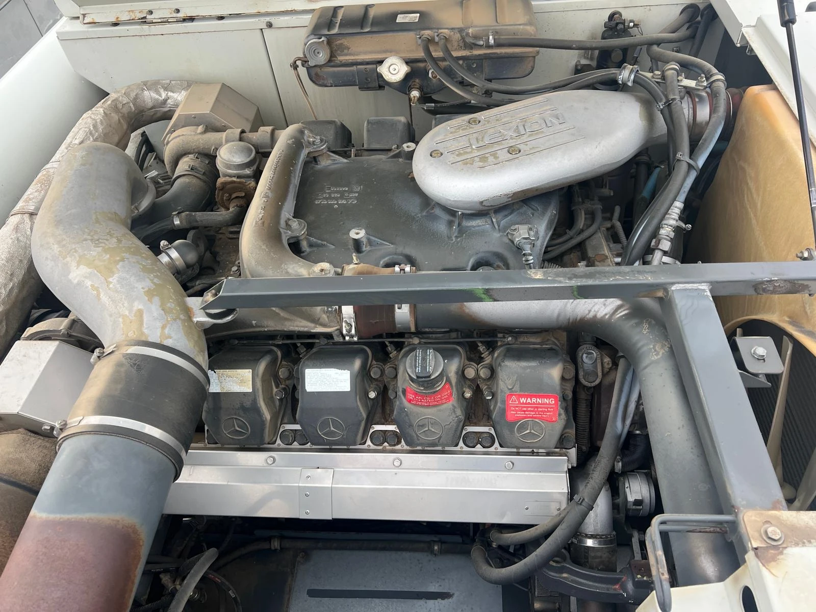 Комбайн Claas  LEXION 580 TT - изображение 9 | Auto.bg Комбайн Claas  LEXION 580 TT - изображение 9