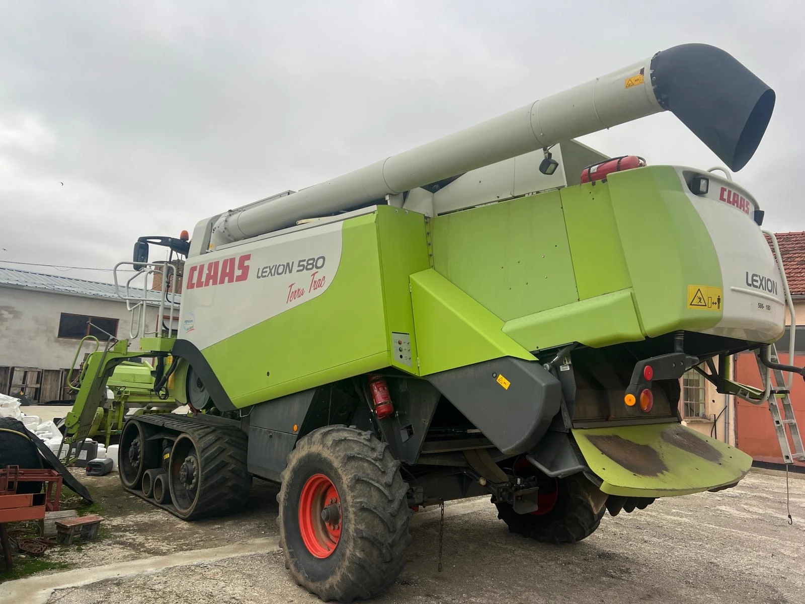 Комбайн Claas  LEXION 580 TT - изображение 3 | Auto.bg Комбайн Claas  LEXION 580 TT - изображение 3