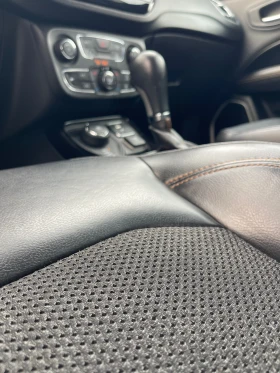 Jeep Compass Limited! 4WD!! UNIKAT!!! - 10300 € / 20145.05 лв. - 80609510 13 | Car24.bg Jeep Compass Limited! 4WD!! UNIKAT!!! - 10300 € / 20145.05 лв. - 80609510 13