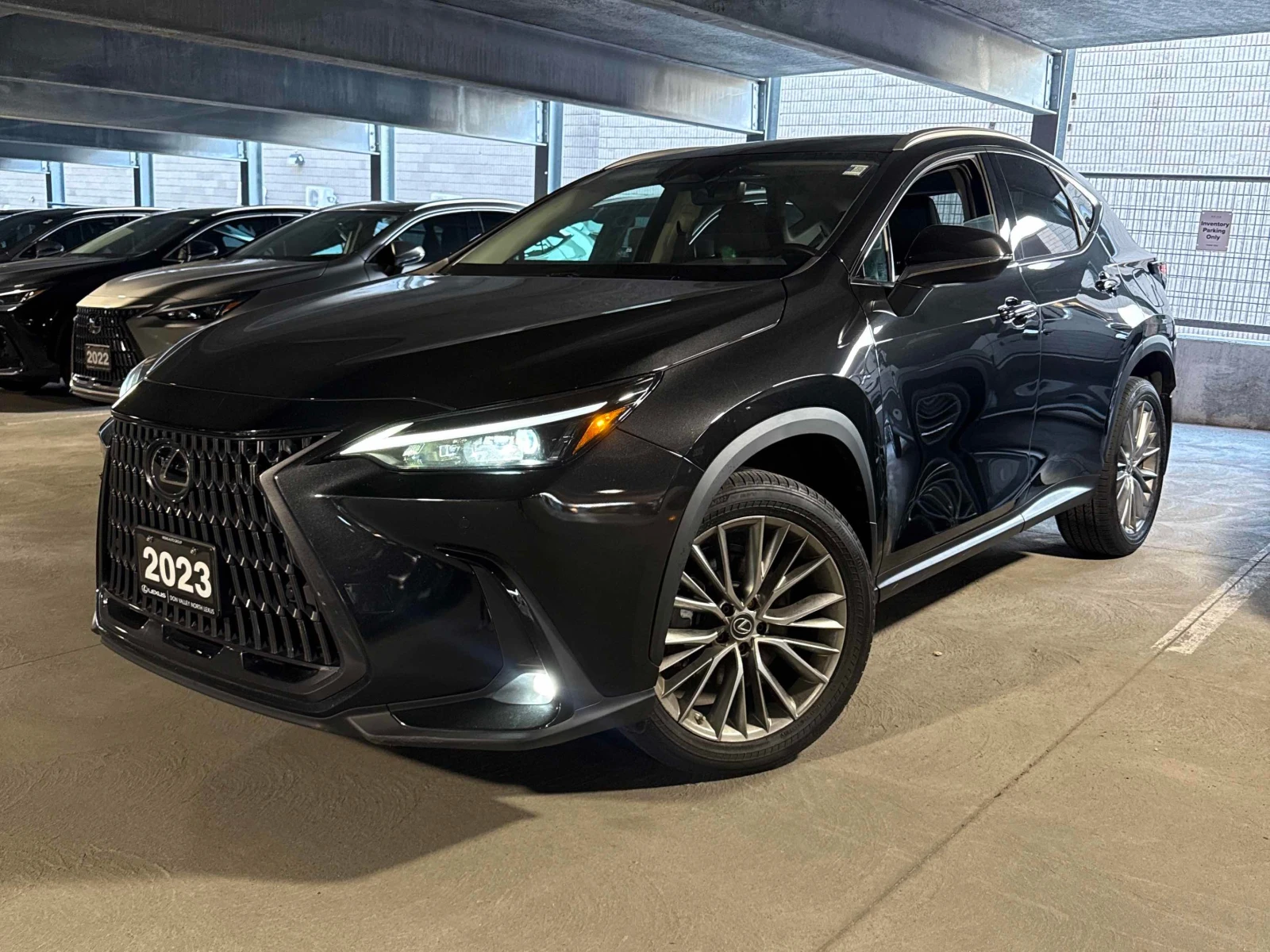 Lexus NX 350 * ОБДУХВАНЕ* DISTRONIC* CARFAX* | Auto.bg — изображение 1 Lexus NX 350 * ОБДУХВАНЕ* DISTRONIC* CARFAX* | Auto.bg — изображение 1