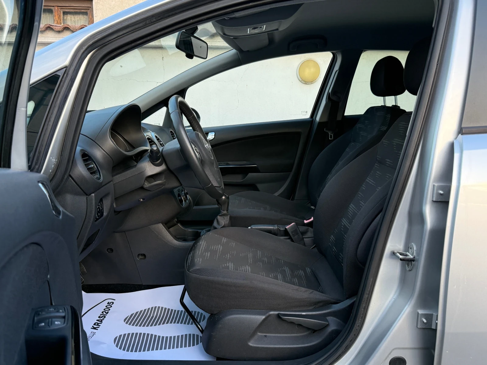 Opel Corsa 1.3CDTI 75HP FACELIFT - изображение 7 | Auto.bg Opel Corsa 1.3CDTI 75HP FACELIFT - изображение 7