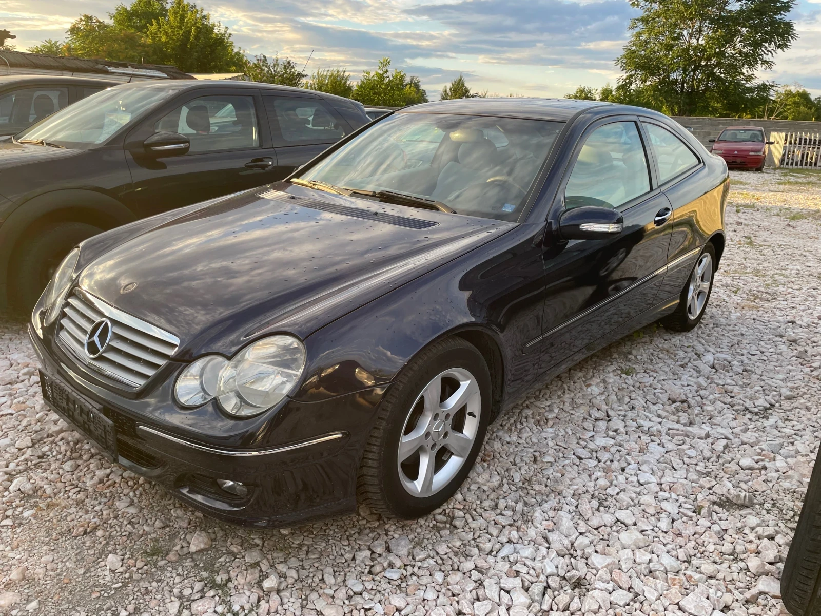Mercedes-Benz C 220 2.2 CDI facelift топ | Auto.bg — изображение 1 Mercedes-Benz C 220 2.2 CDI facelift топ | Auto.bg — изображение 1