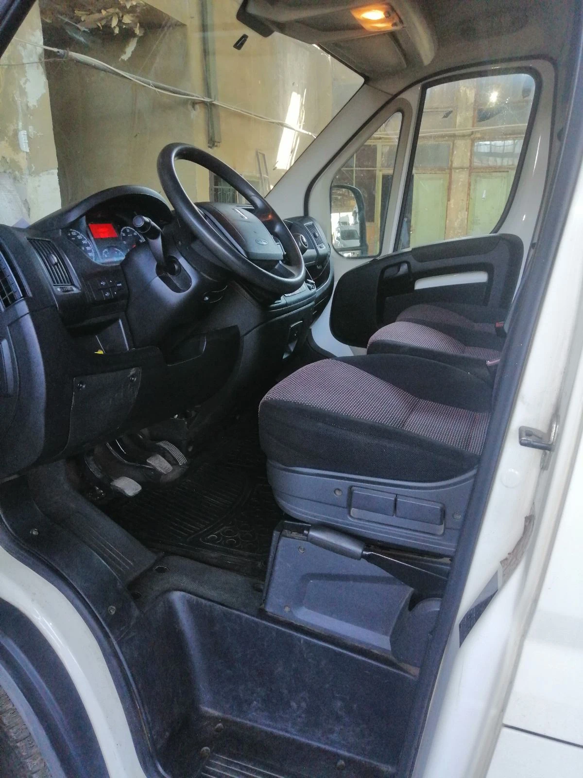 Peugeot Boxer  - изображение 3 | Auto.bg Peugeot Boxer  - изображение 3