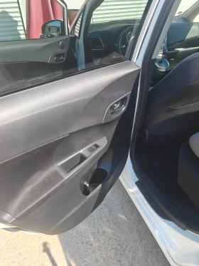 Toyota Verso S 1.4 Diesel Automatic - 6350 € / 12419.52 лв. - 88756918 7 | Car24.bg Toyota Verso S 1.4 Diesel Automatic - 6350 € / 12419.52 лв. - 88756918 7