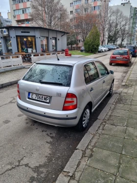 Skoda Fabia Газ Бензин - Фабрична - 2500 € / 4889.57 лв. - 76495374 5 | Car24.bg Skoda Fabia Газ Бензин - Фабрична - 2500 € / 4889.57 лв. - 76495374 5